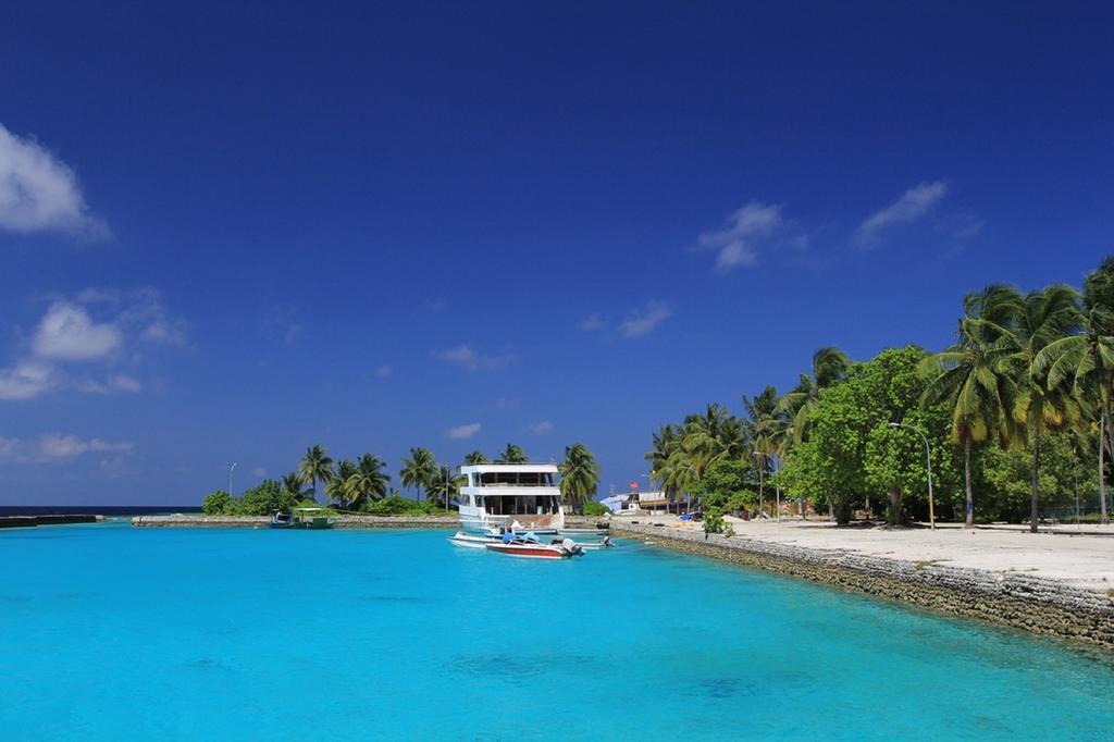 Local Island Inn Хангнаамеедхоо Экстерьер фото